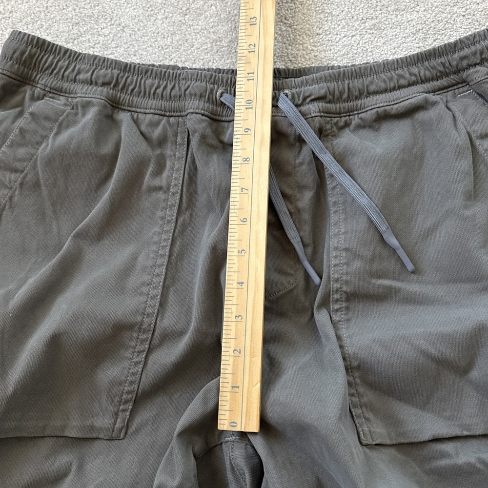 Huk Shorts Mens 34 Brown Corduroy Pinwale 5.5" Inseam Beach EUC Drawstring - Picture 6 of 9